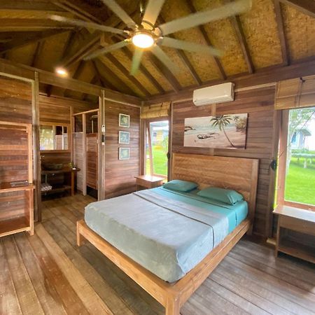 Punta Bajo Rico Sonny Island Resort Cabanas Frente Al Mar מראה חיצוני תמונה