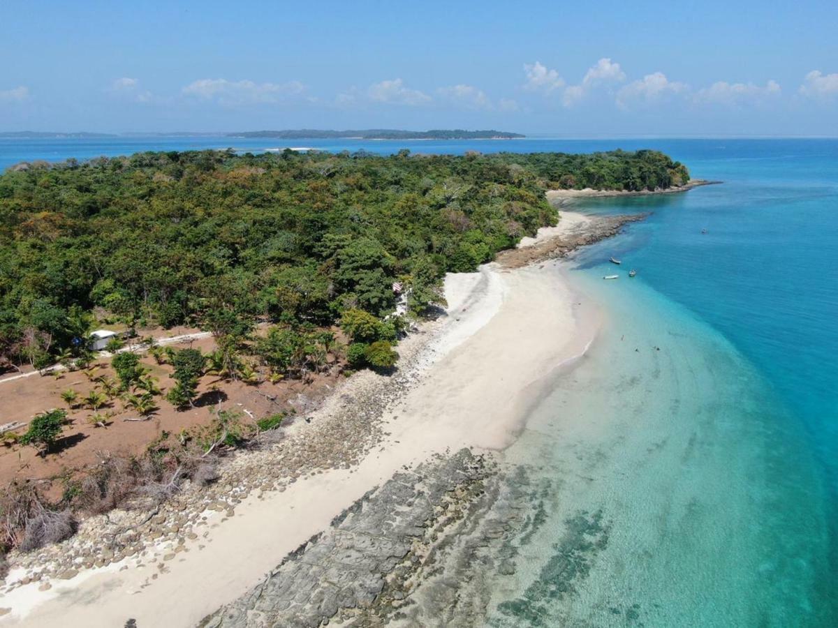 Punta Bajo Rico Sonny Island Resort Cabanas Frente Al Mar מראה חיצוני תמונה