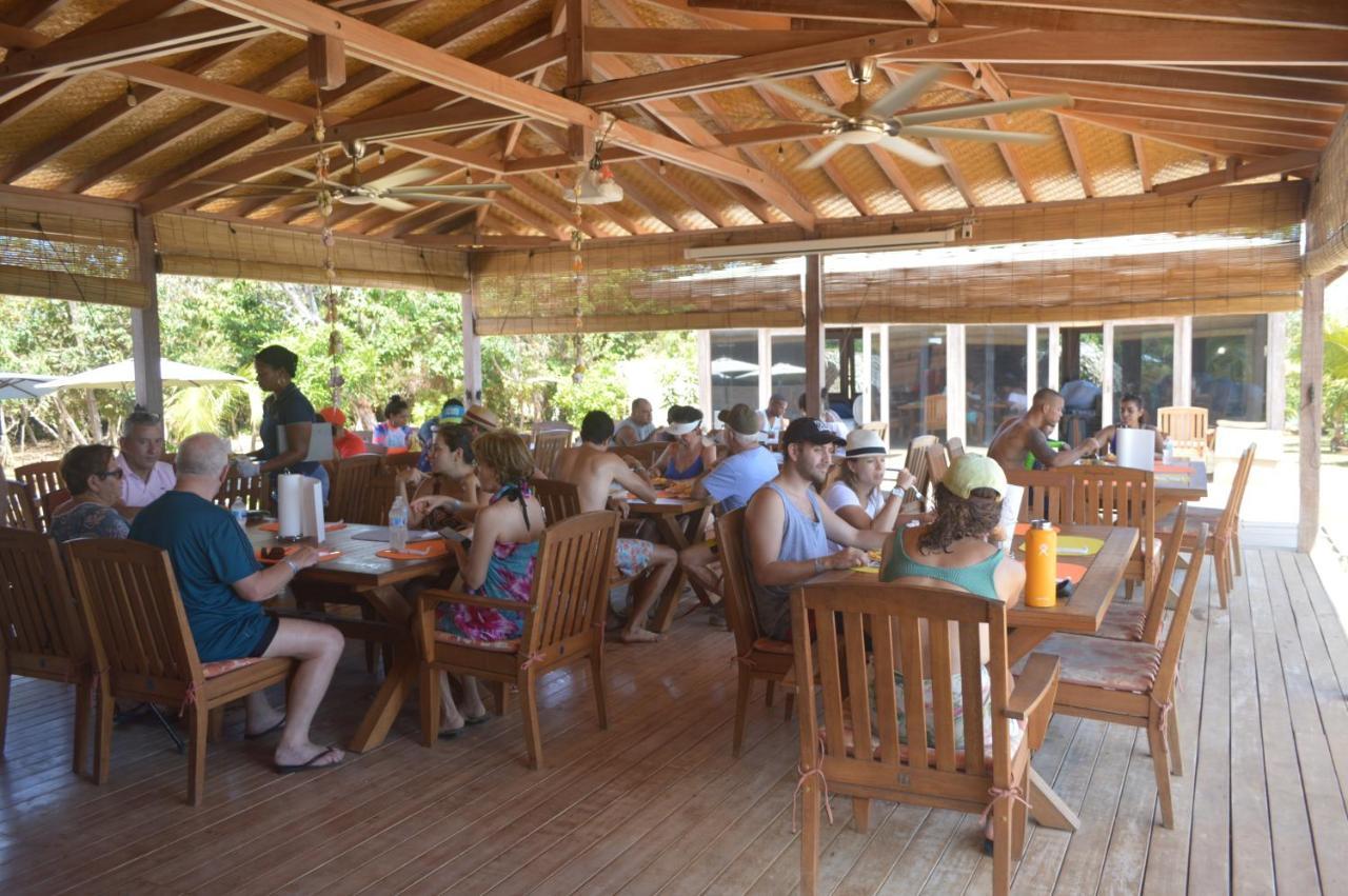 Punta Bajo Rico Sonny Island Resort Cabanas Frente Al Mar מראה חיצוני תמונה