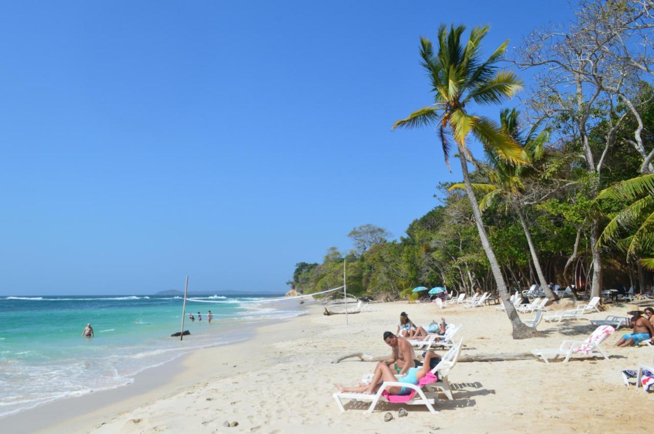 Punta Bajo Rico Sonny Island Resort Cabanas Frente Al Mar מראה חיצוני תמונה